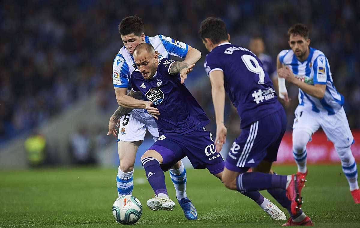 LOL竞猜电竞 -转折点!埃因霍温篮板制胜,欧冠冲刺阶段攻防权衡,震撼外界,阵容厚度经受考验