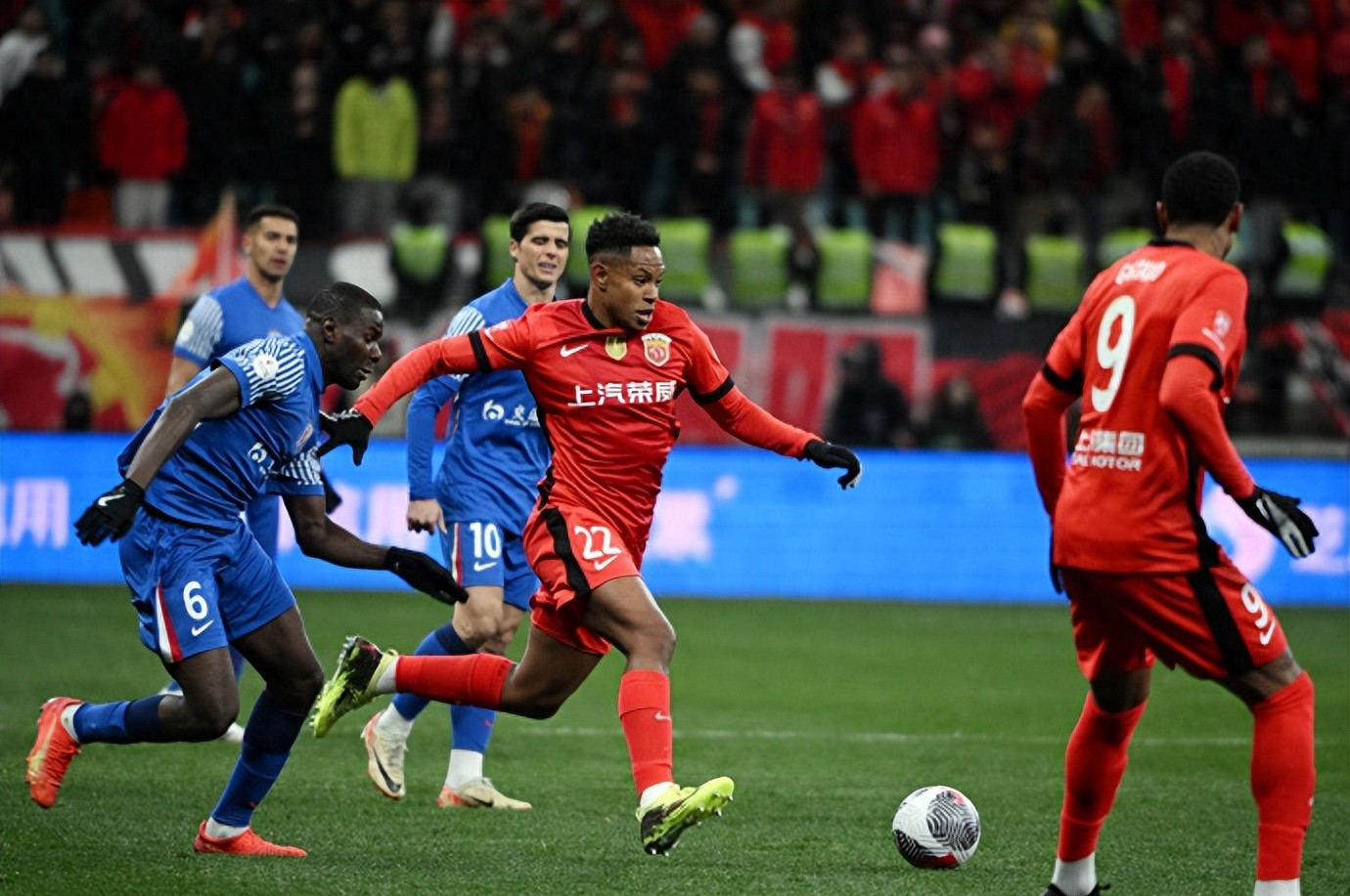 LOL竞猜电竞 -赛后体能课后，上海申花止住颓势备战葡超，悬念犹存，控场能力受关注(会当凌绝顶一览众山小全诗)