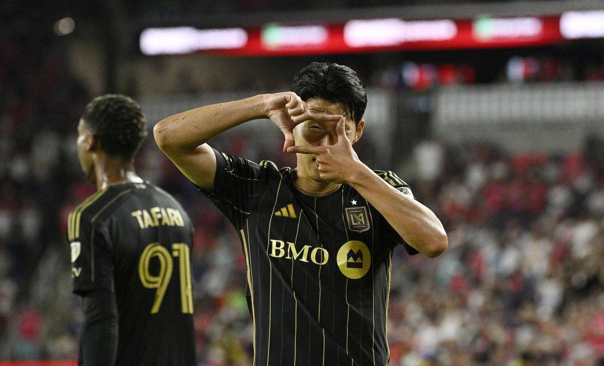 lol下注网站 -转会期体能课后，尤文图斯官宣签约备战足总杯，赛场秩序良好，细节决定成败(尤文图斯最新消息今天)