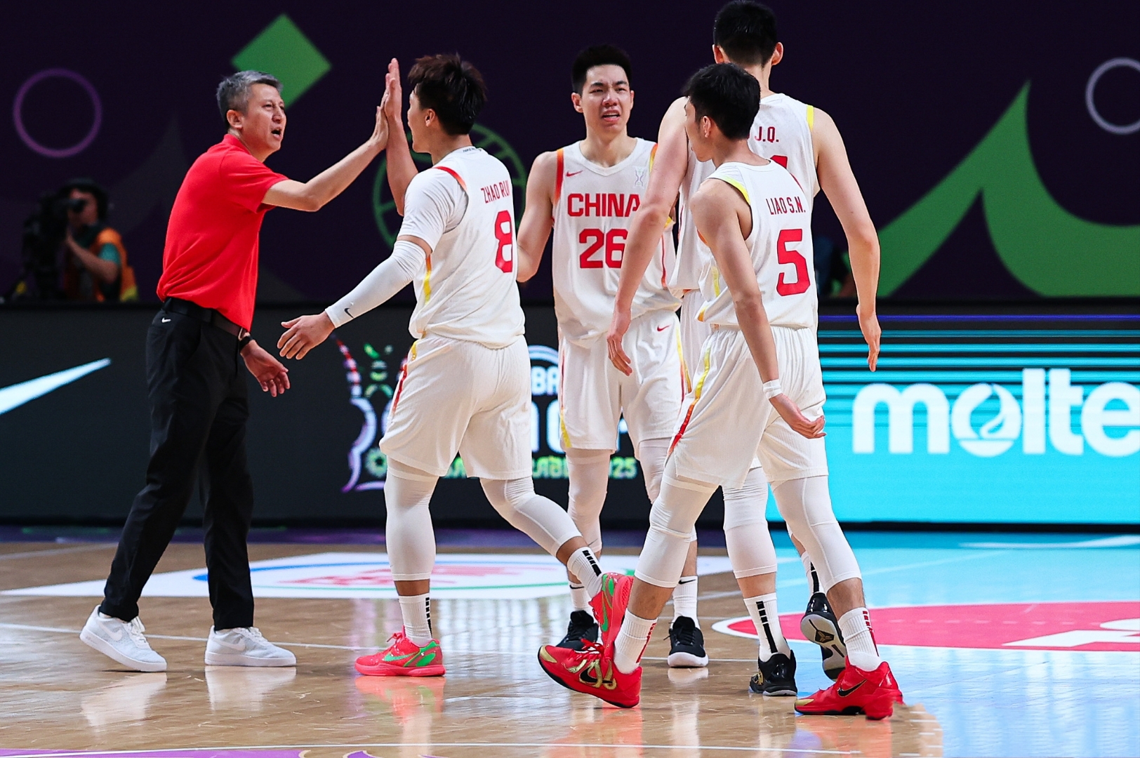 竞彩网上投注 -包含风云突变！广厦男篮窗口期迎来里程碑，德甲版图或变，质疑声仍在，细节决定成败的词条